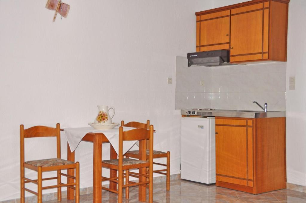 Pension Andromeda Patitiri  Room photo